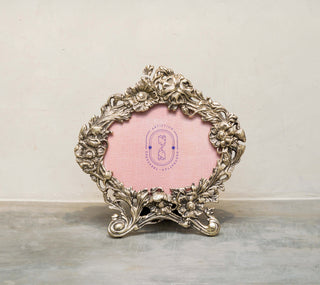 Baroque style Oval Photo Frame