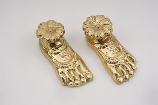 Diwali Hamper Gold including (Diva, Charan & Orchid)