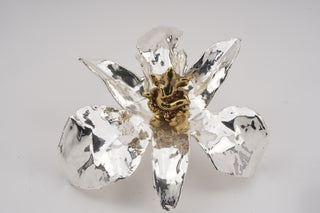 Diwali Hamper Silver including (Diva, Charan & Orchid)