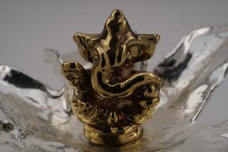 Diwali Hamper Silver including (Diva, Charan & Orchid)