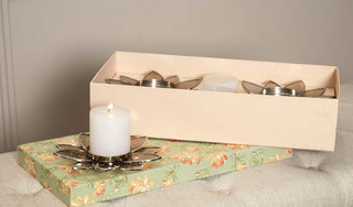 Lotus shape tea light holder with brown glass