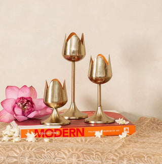 D.H. Tupil T Light Holder Set of 3