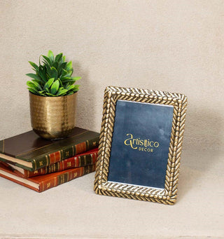 Rattan ribbed Photo Frame