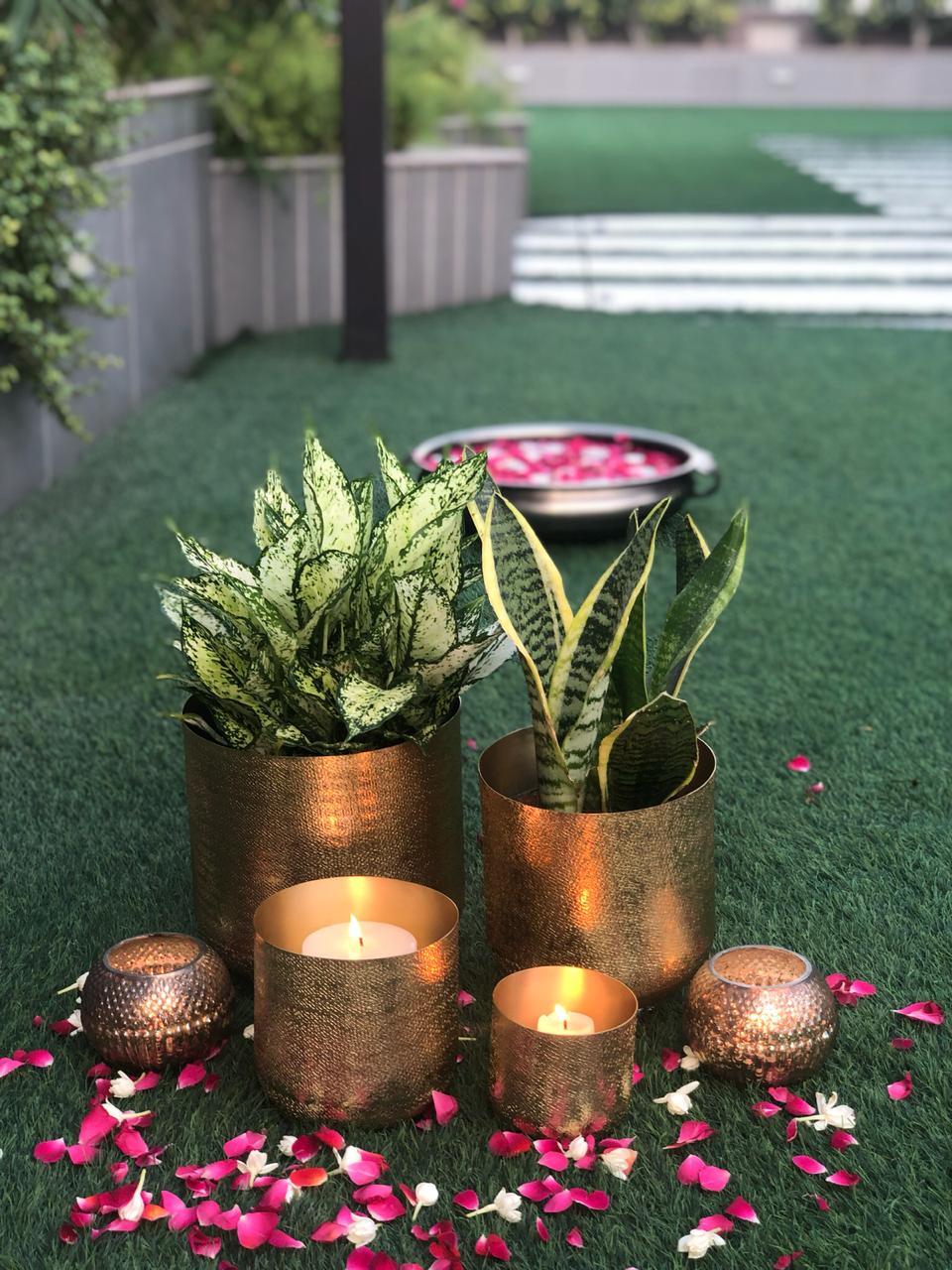 Chatai Texture Planter Br.Antiq.