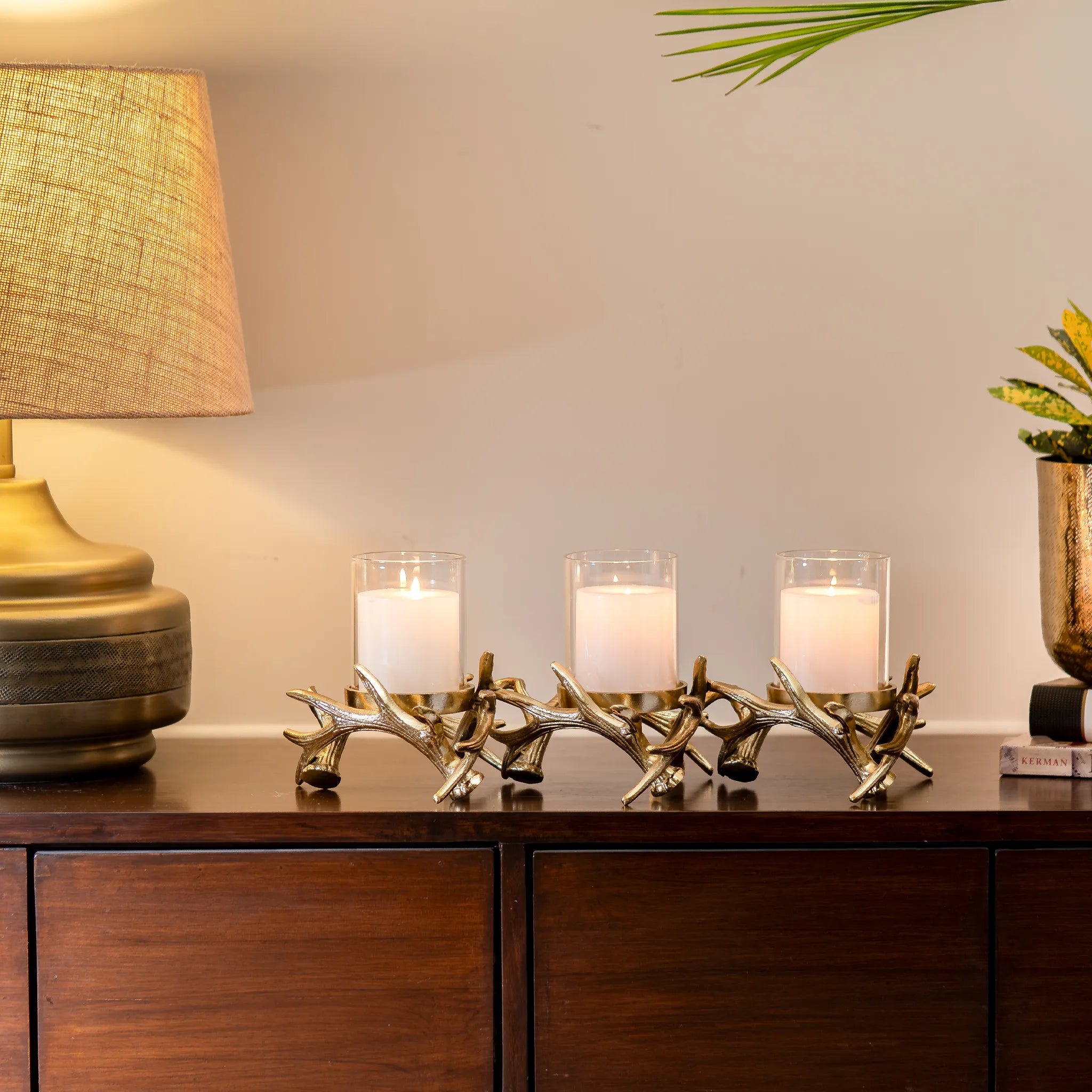 3 light branched candle holder - Gold