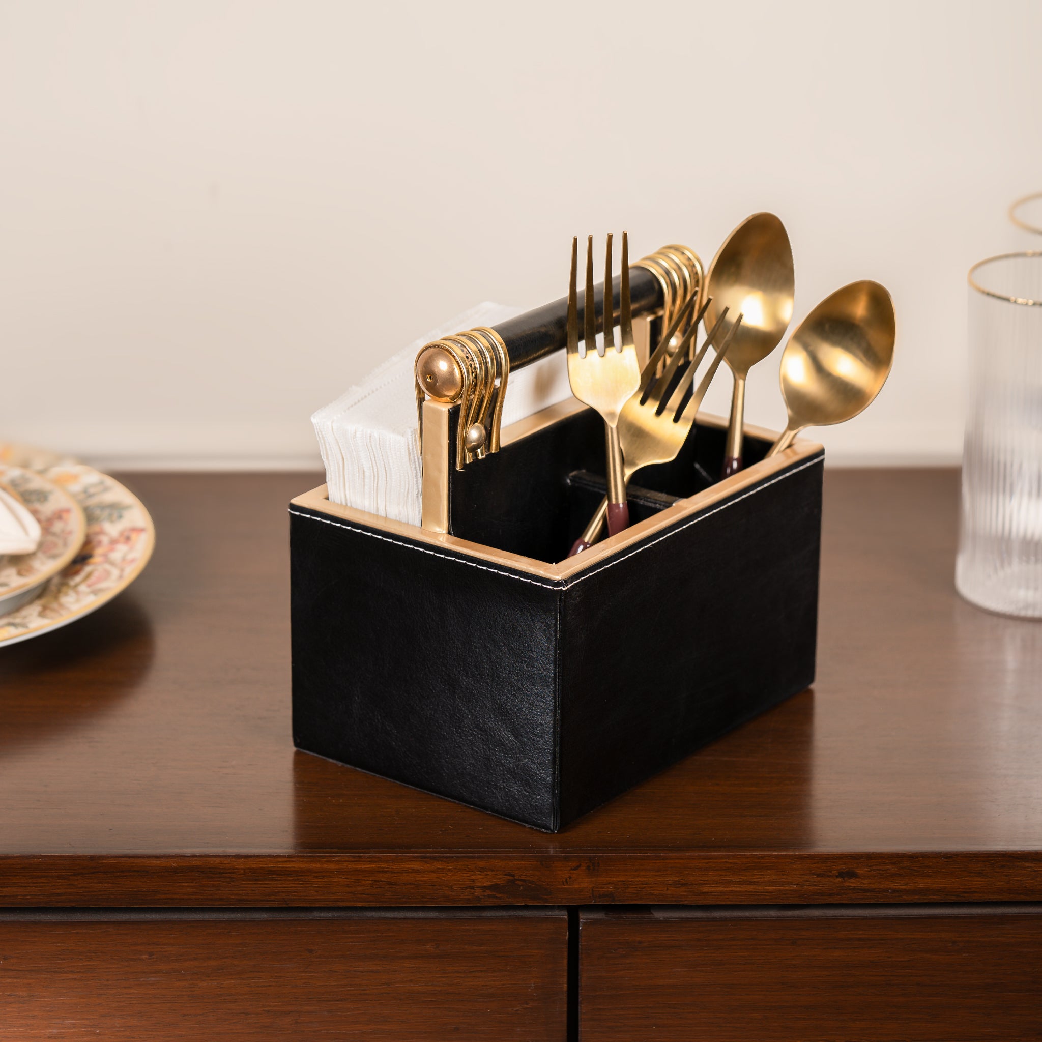 Leatherette Cutlery Holder with Handle