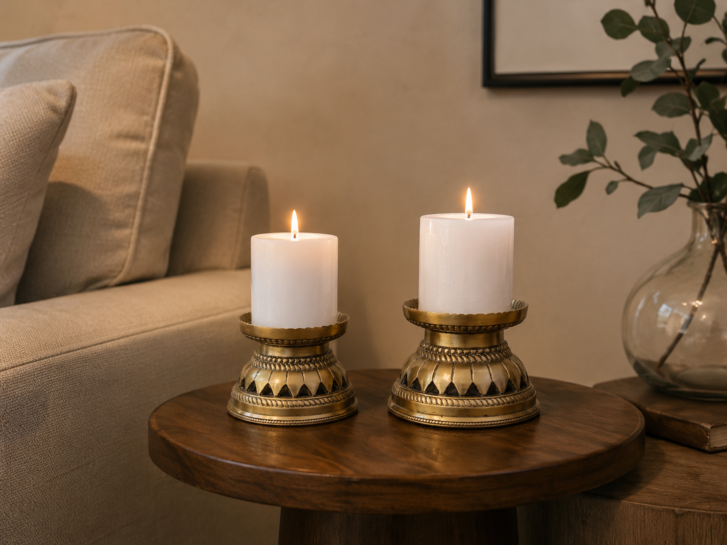 Roop candle holder