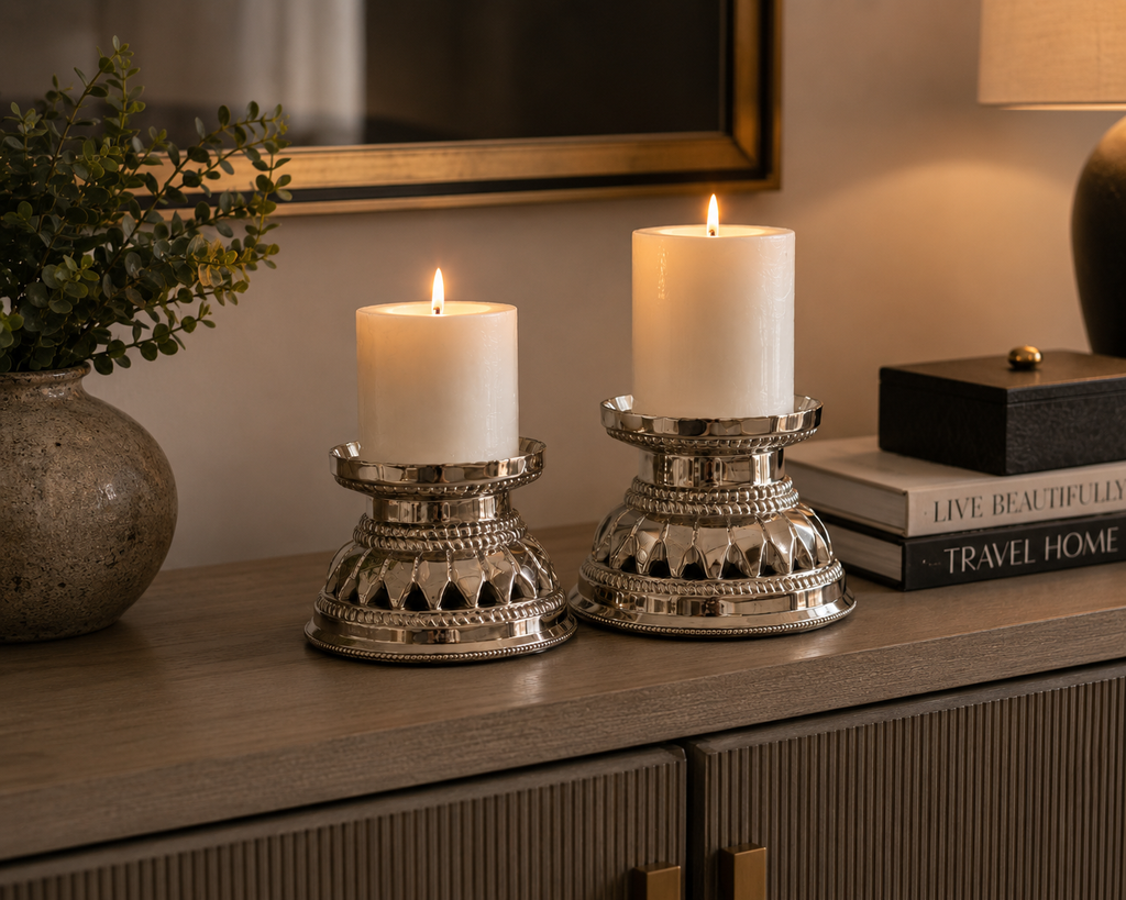 Roop candle holder