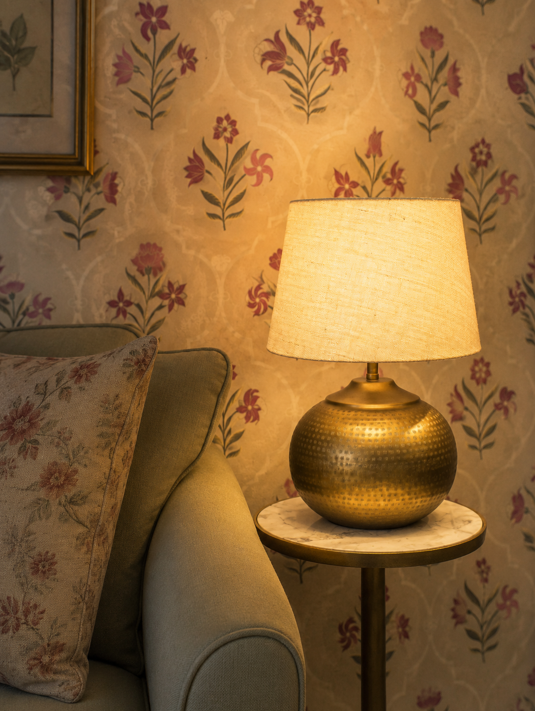Baarik Texture Table Lamp
