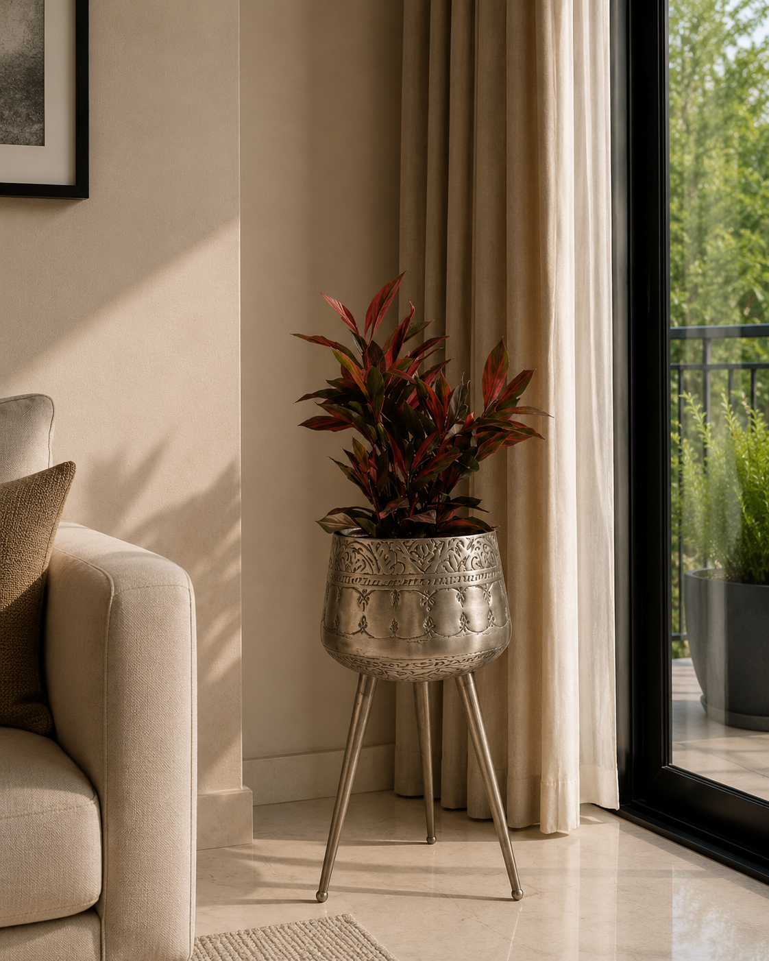 Tripod Planter