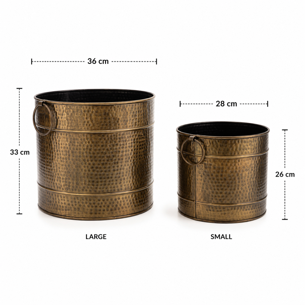 Dot hammered Kunda planter in Gold Antique finish