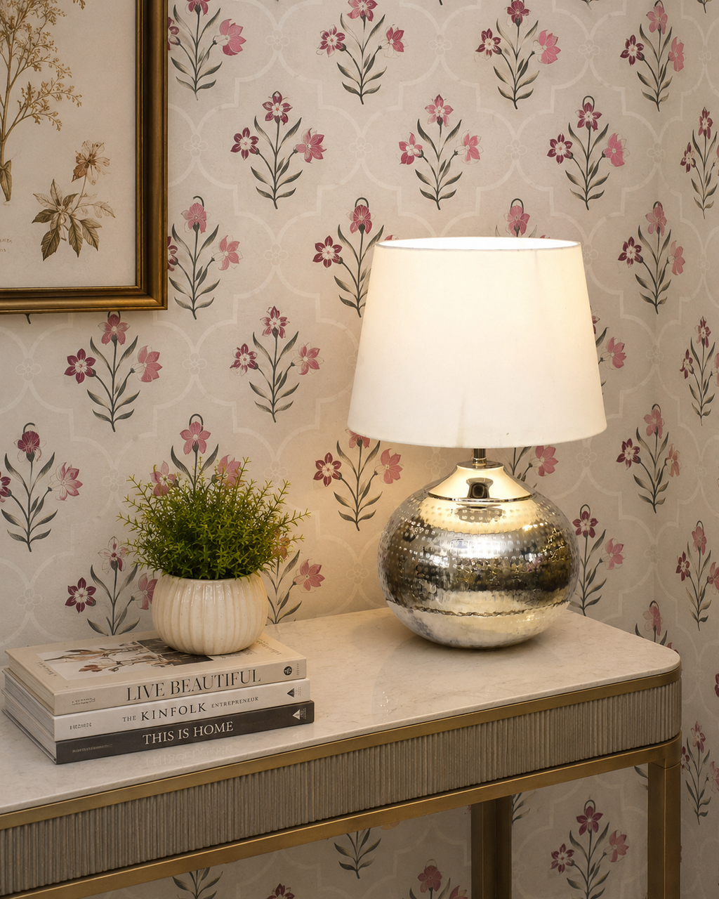 Baarik Texture Table Lamp