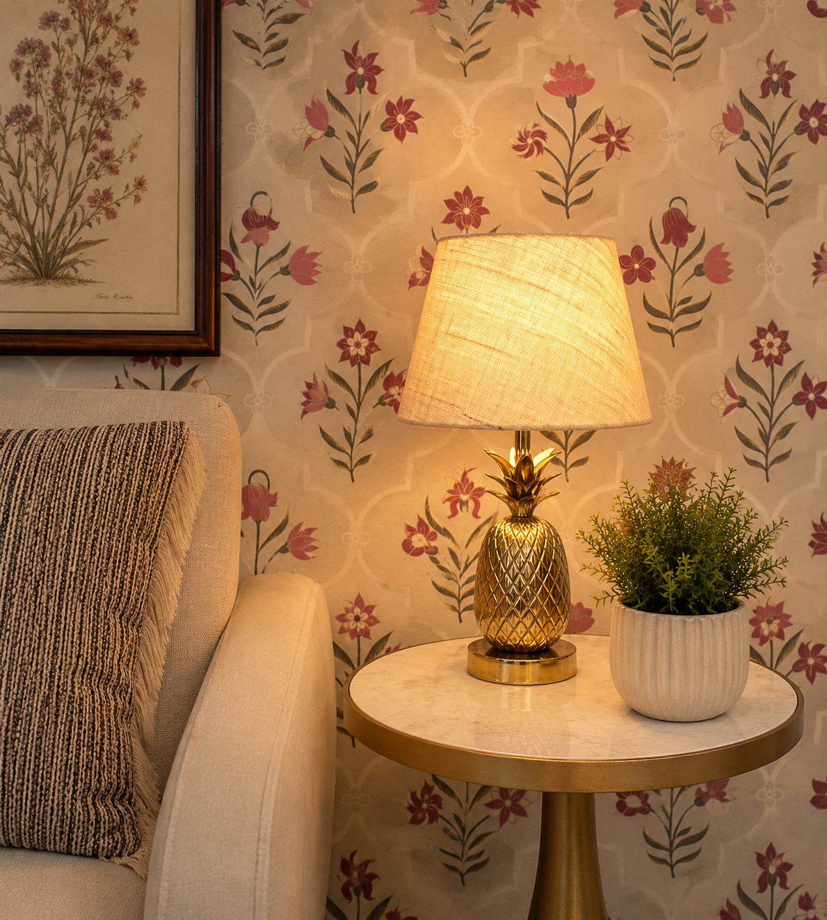 Pineapple Lamp