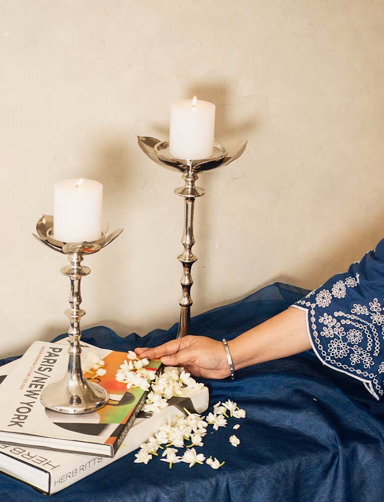 Aluminium Lotus Leaf Pillar Candle Holder