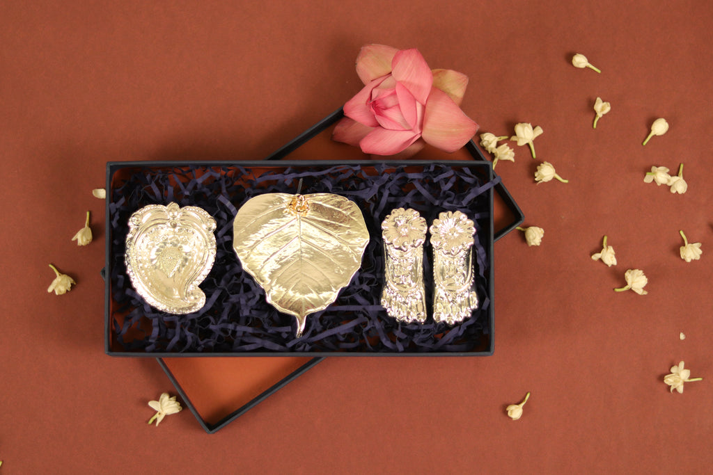 Diwali Hamper including (Diya, Charan & Peepal/Orchid Leaf) - Gold/Silver