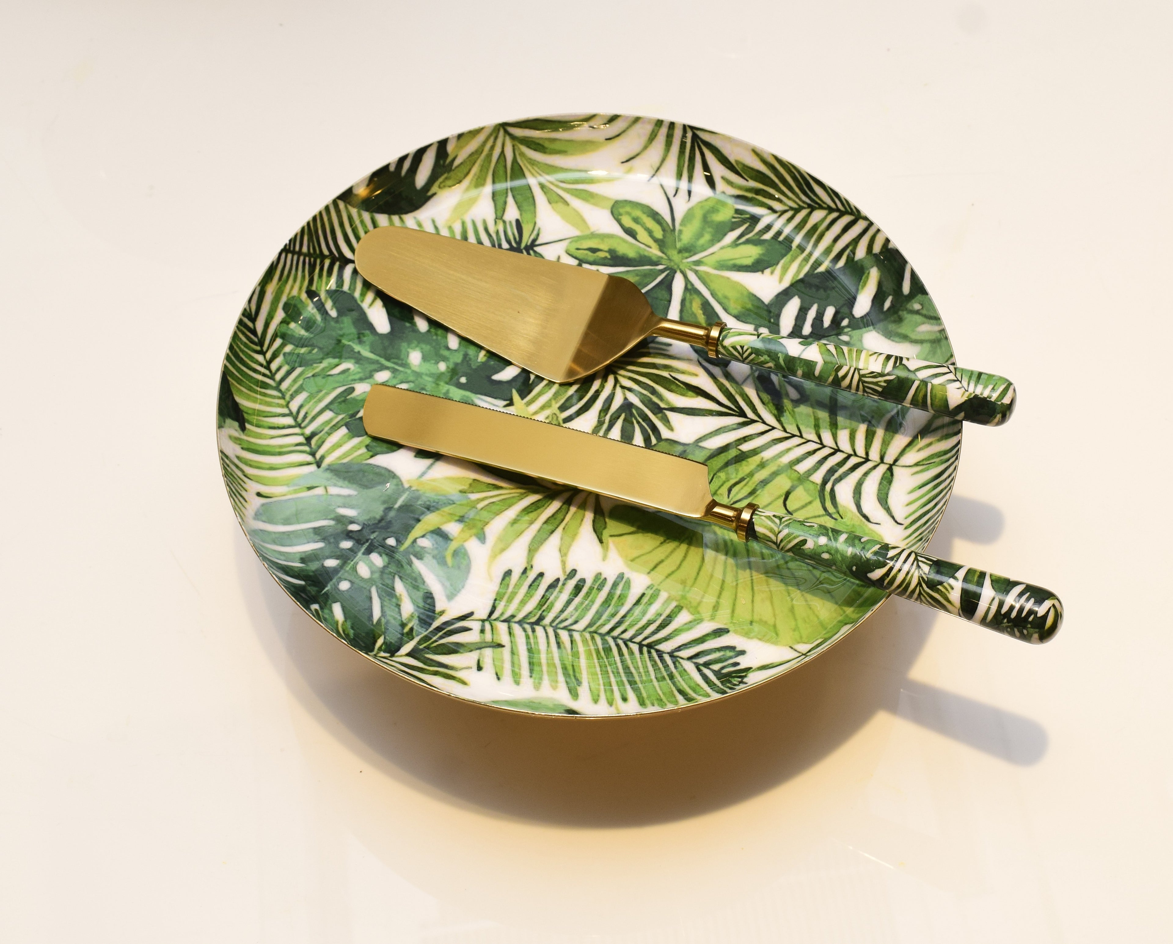Printed Enamel Cake Platter with Server
