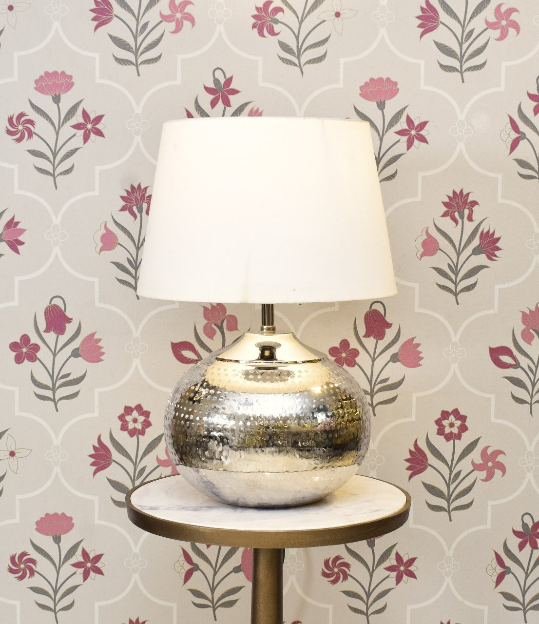 Baarik Texture Table Lamp