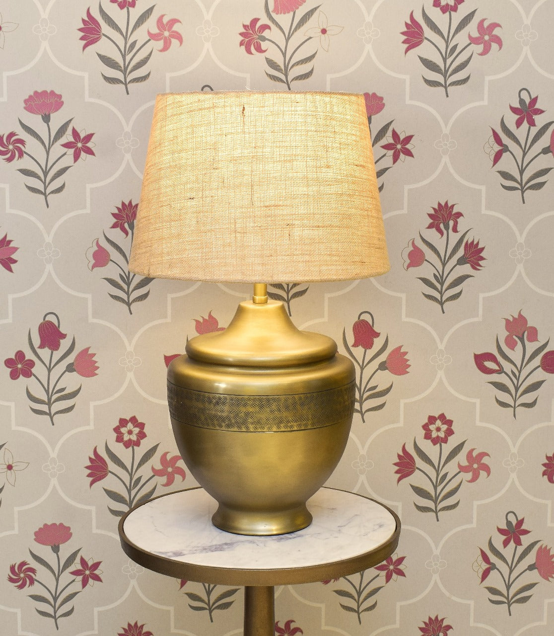 Chatai Strip Table lamp in Gold finish wide